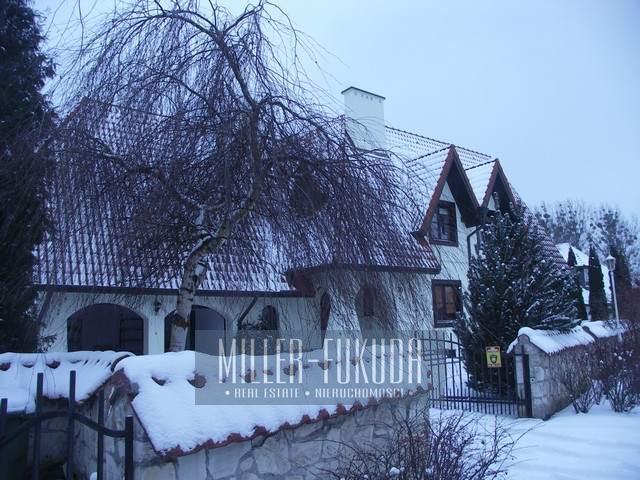 House for rent - Konstancin-Jeziorna, Aleja Wojska Polskiego Street (Real Estate MIF01205)
