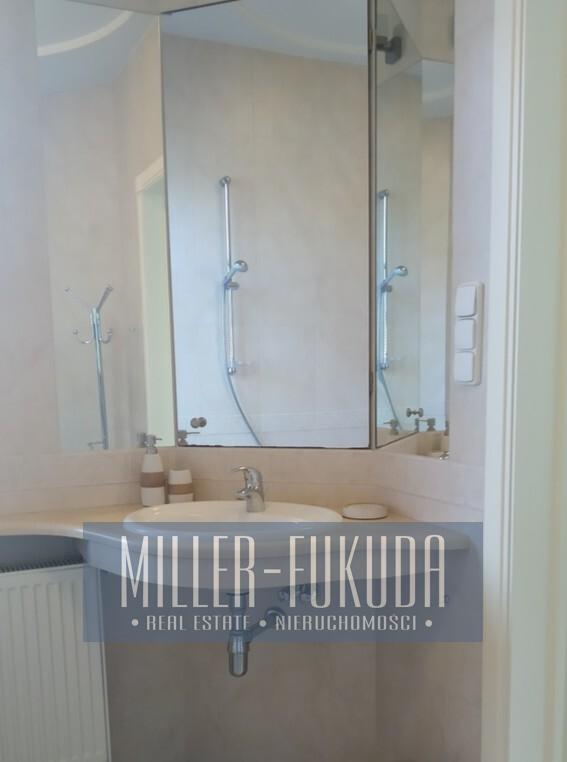 Apartment in Warszawa - Photo 9