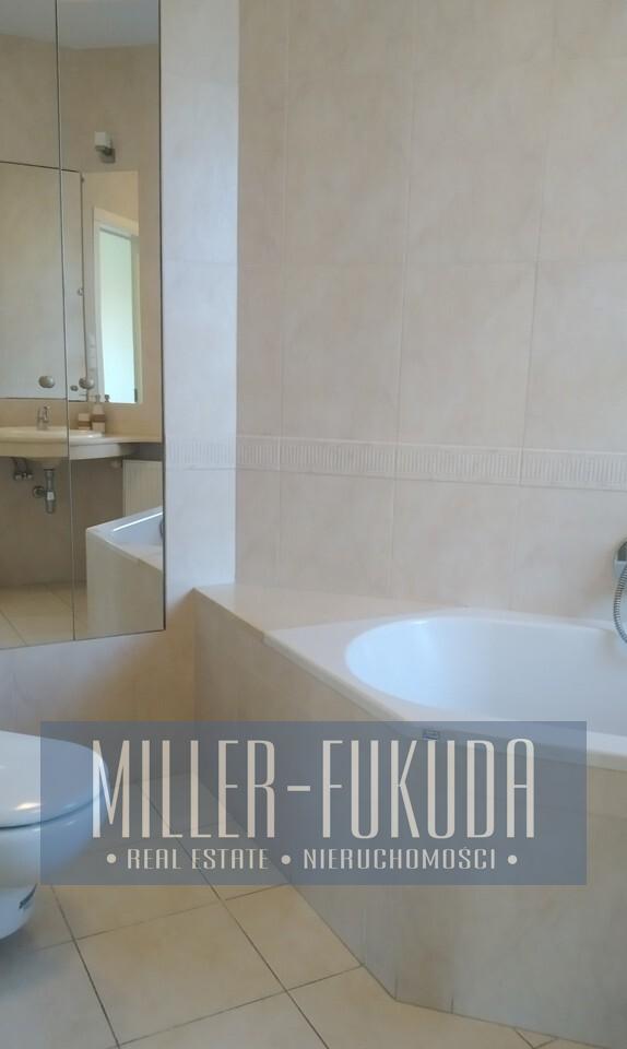 Apartment in Warszawa - Photo 8