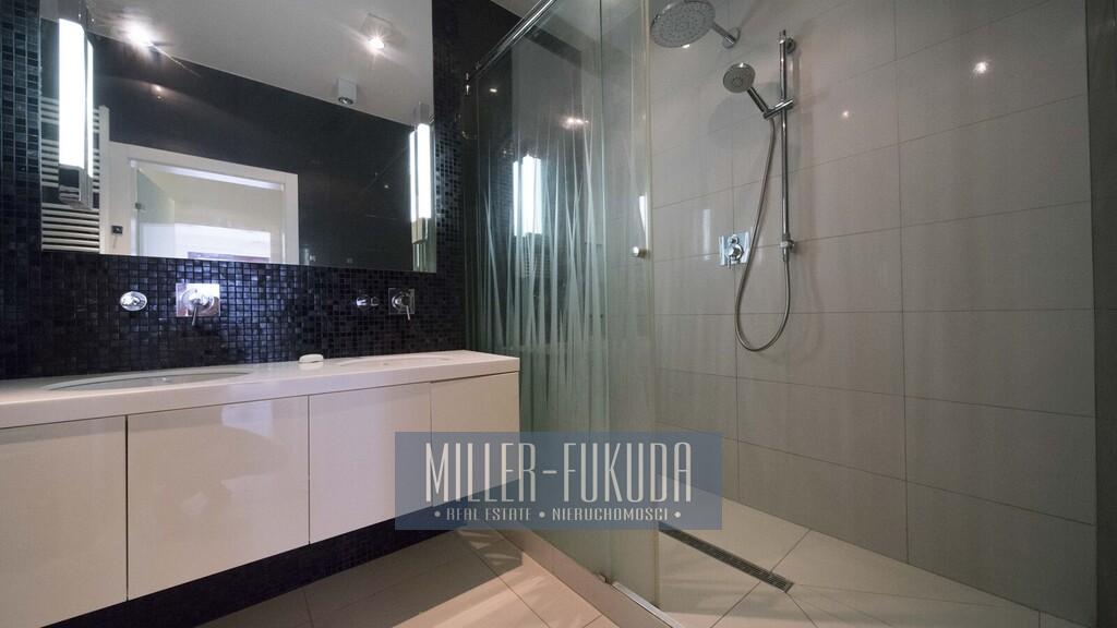 Apartment in Warszawa - Photo 6