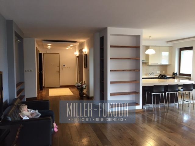 Apartment in Warszawa - Photo 2