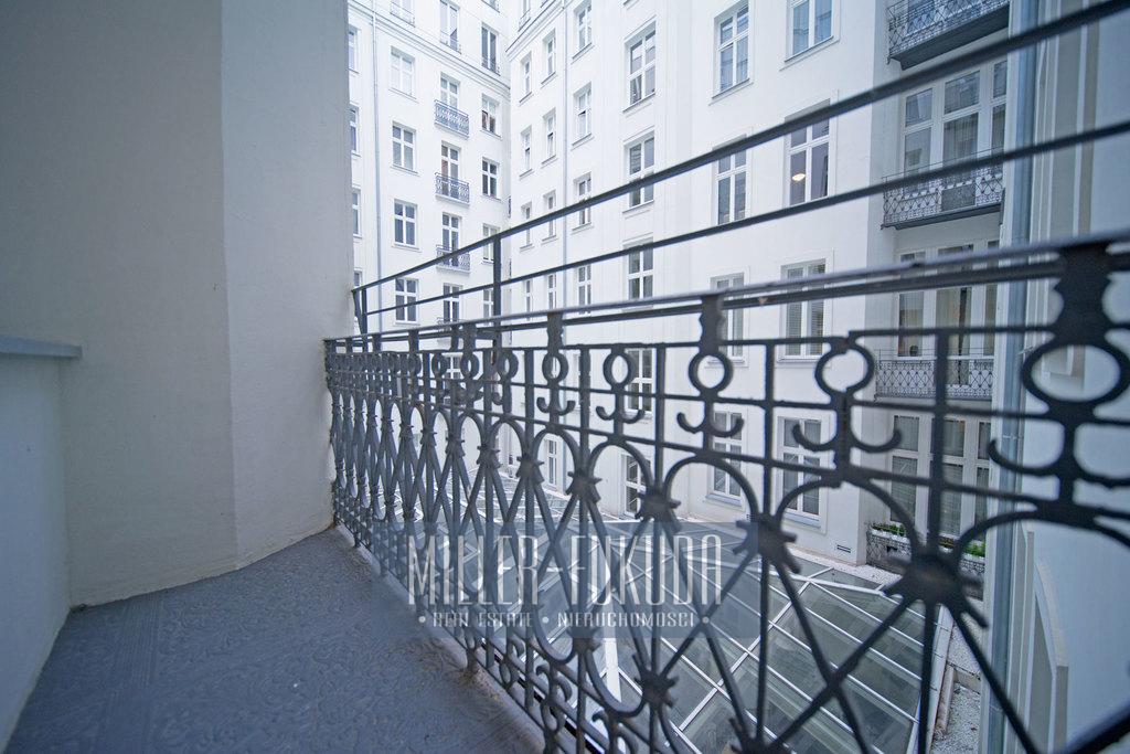 Квартира аренды - Warszawa, Śródmieście, Улица Stanisława Noakowskiego (Недвижимость MIF20949)