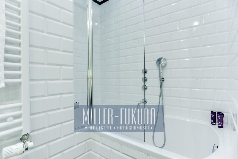 Apartment in Warszawa - Photo 9