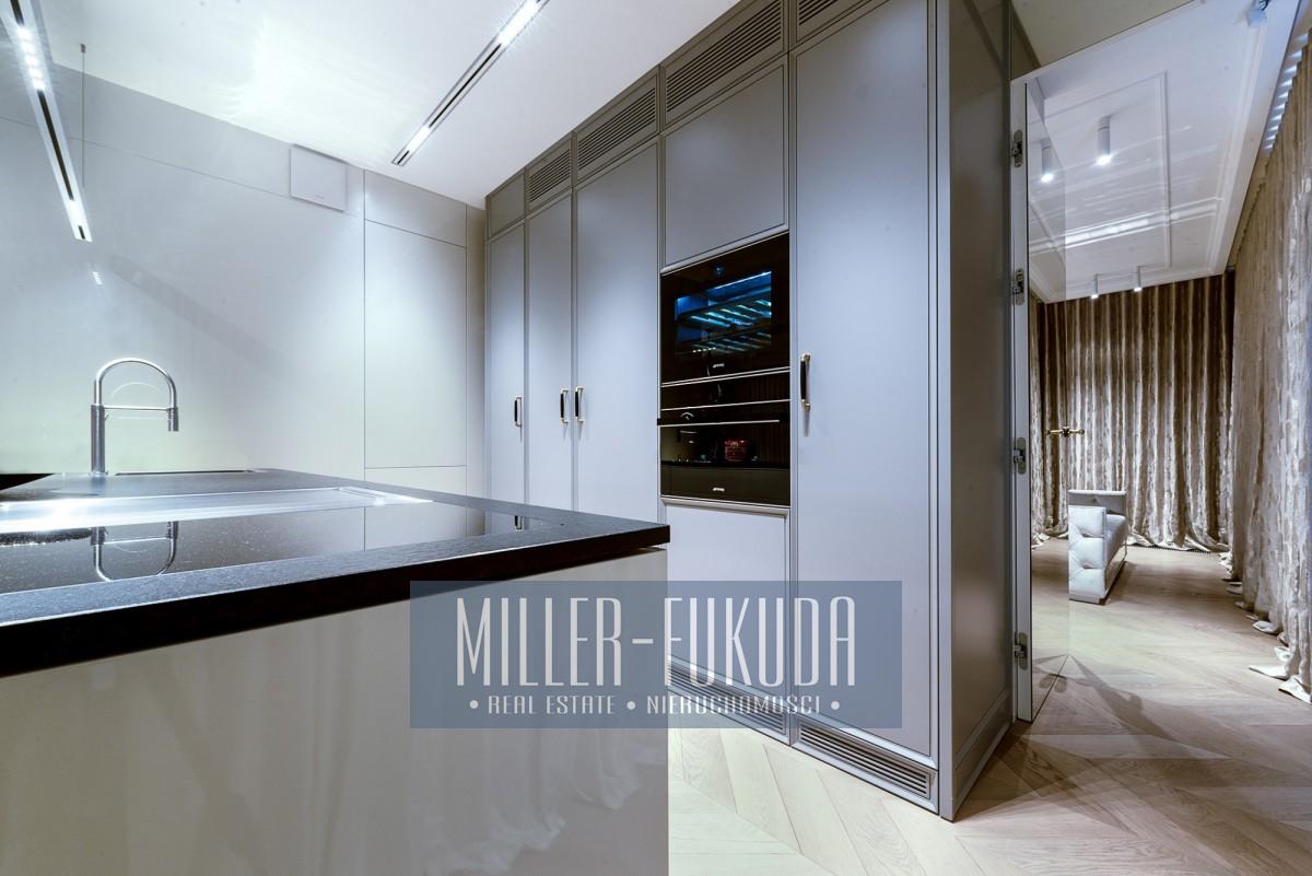 Apartment in Warszawa - Photo 11
