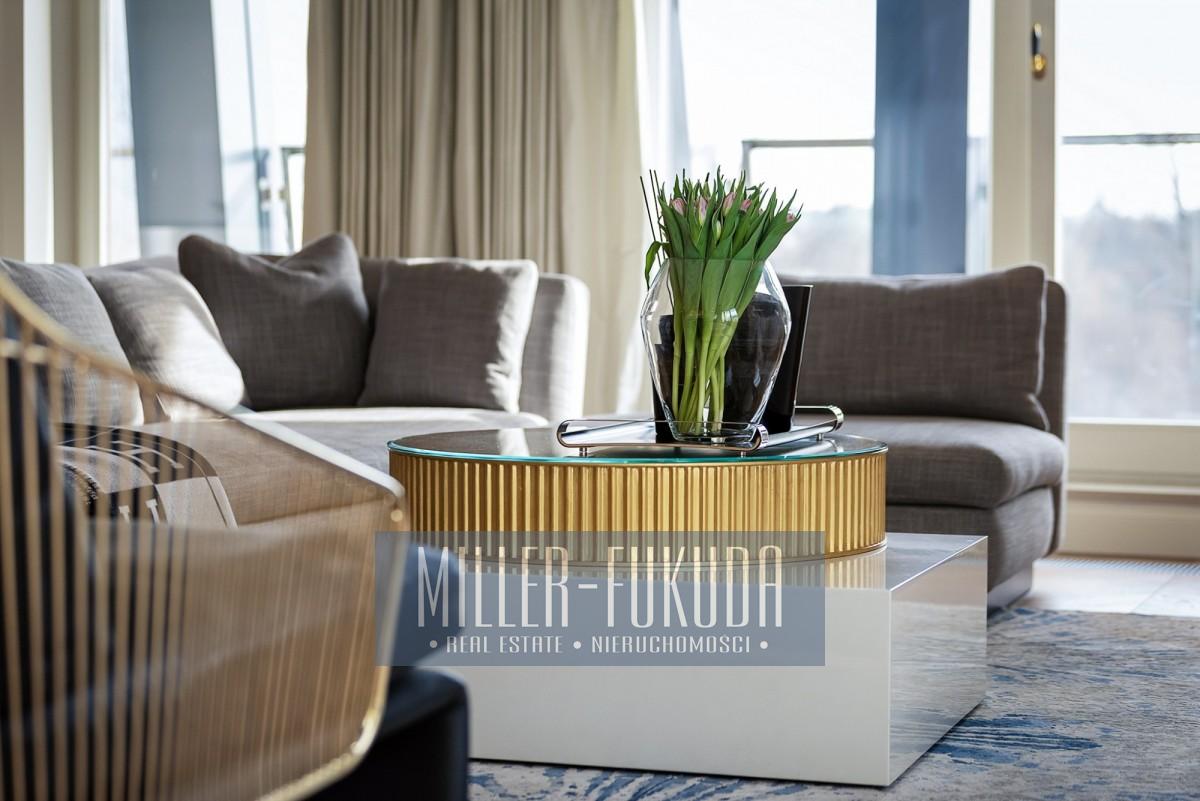 Apartment in Warszawa - Photo 5