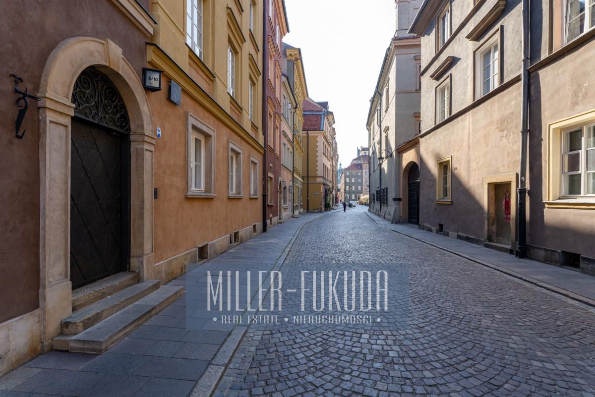 Apartment in Warszawa - Photo 2