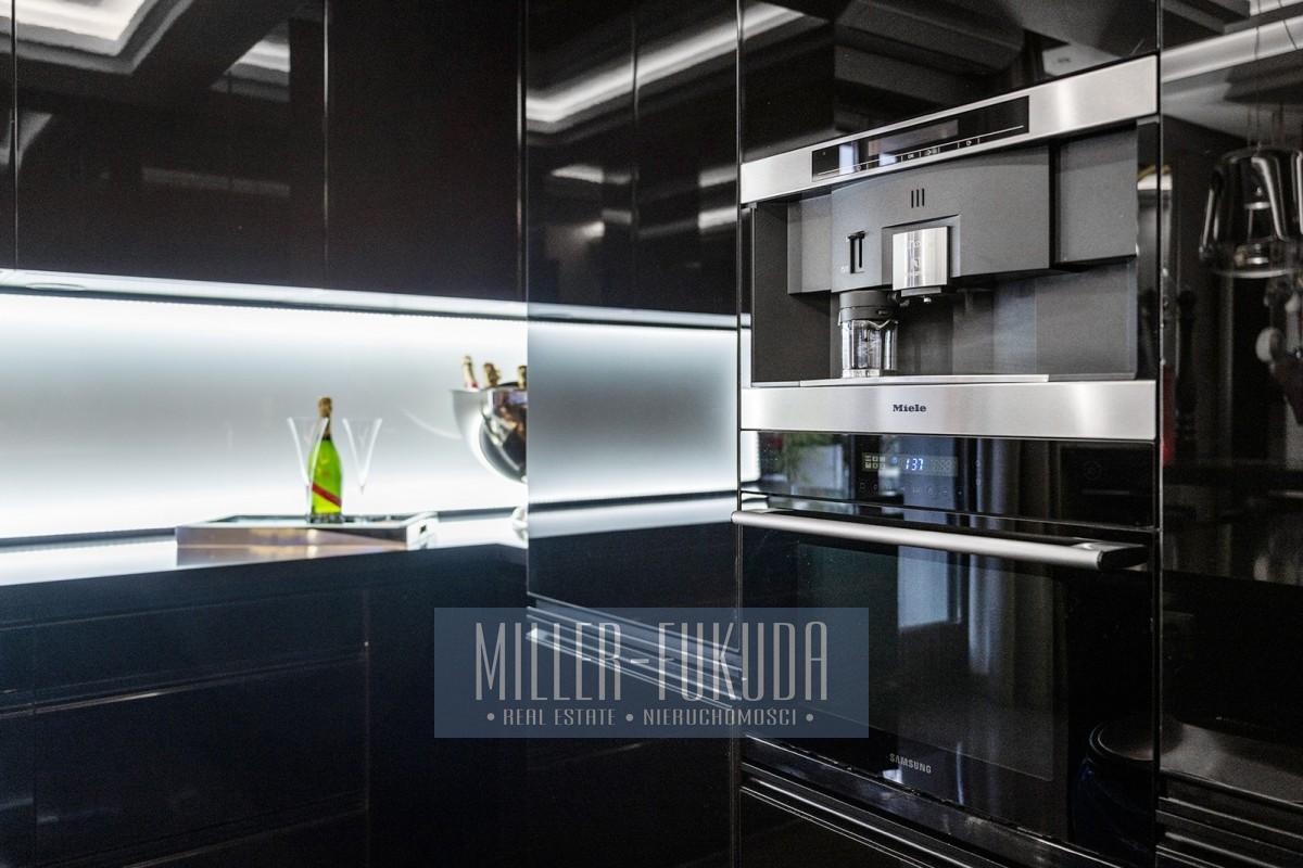 Apartment in Warszawa - Photo 12