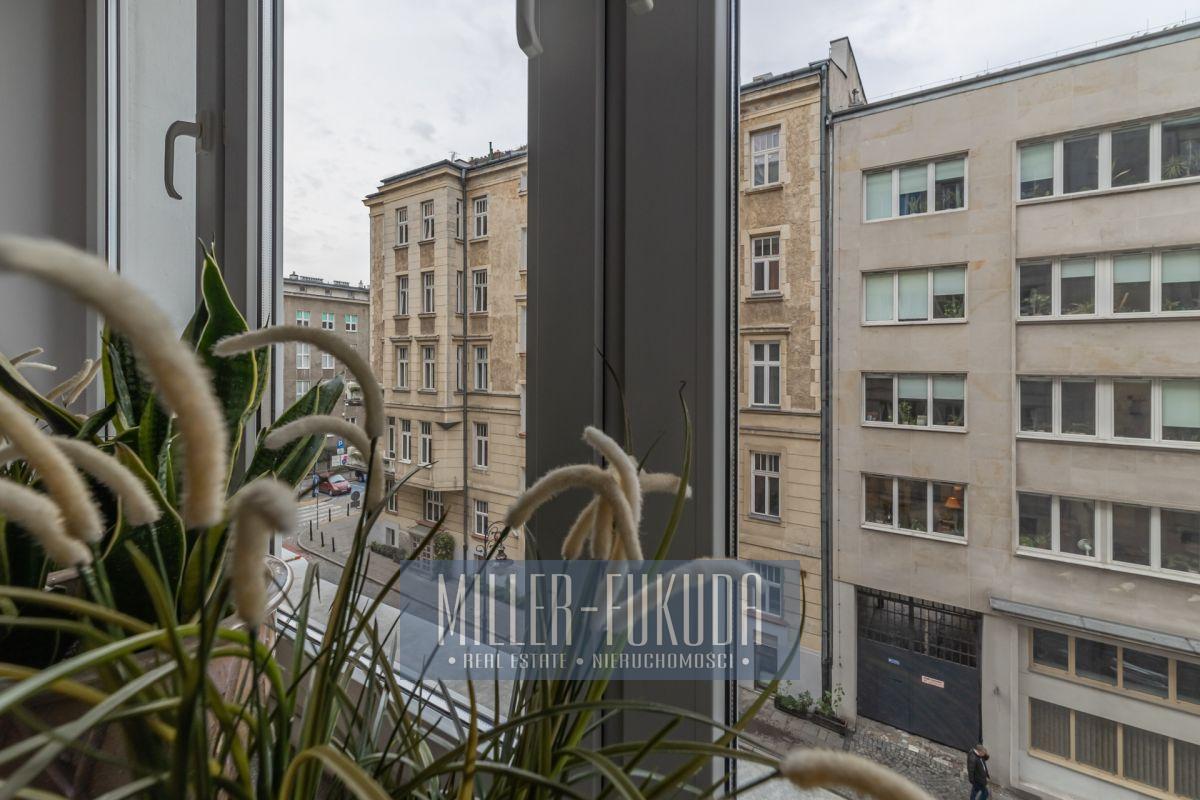 Apartment in Warszawa - Photo 9