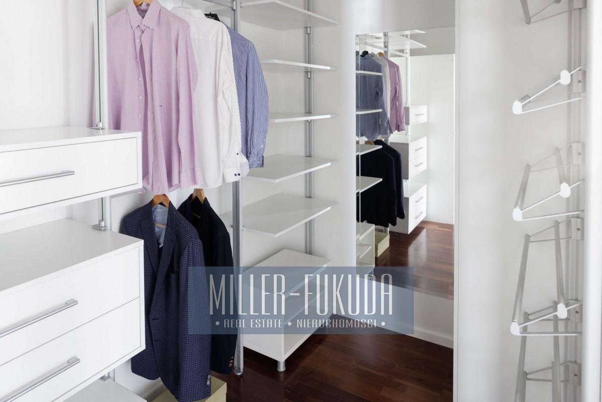 Apartment in Warszawa - Photo 11