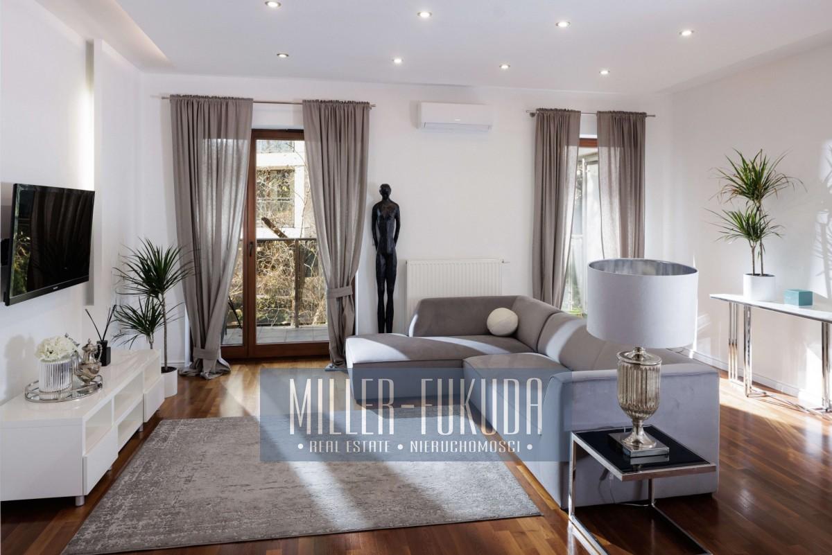 Apartment in Warszawa - Photo 2