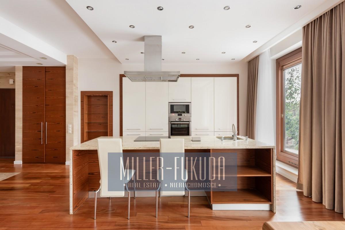 Apartment in Warszawa - Photo 4