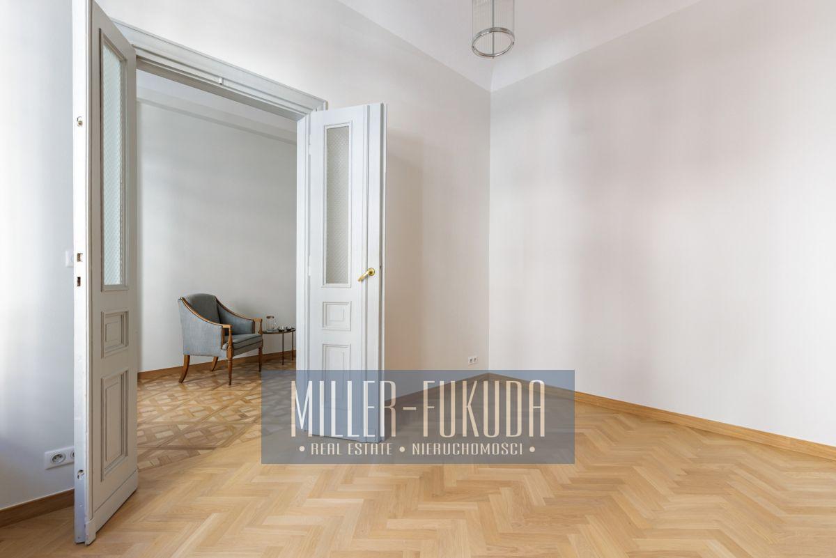Apartment in Warszawa - Photo 3