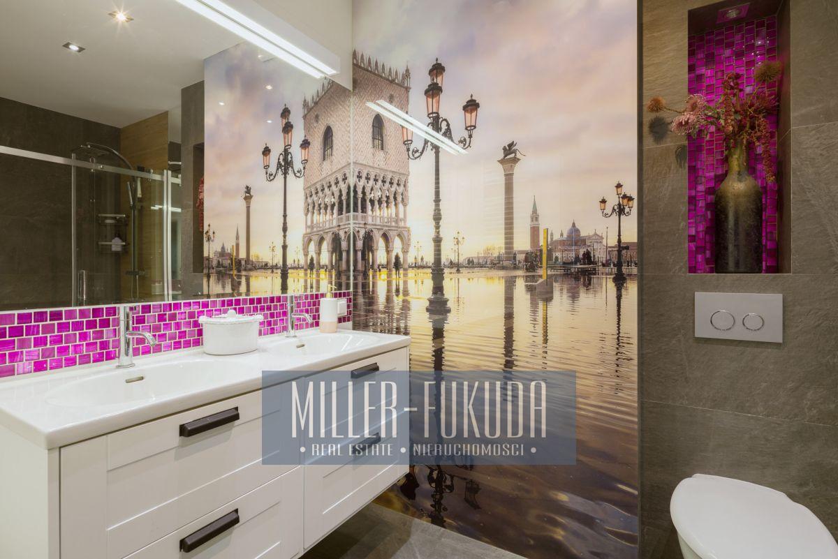 Apartment in Warszawa - Photo 9