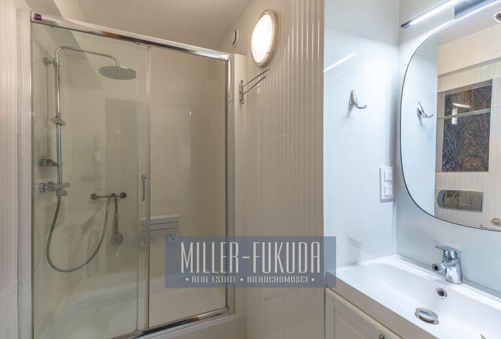 Apartment in Warszawa - Photo 9