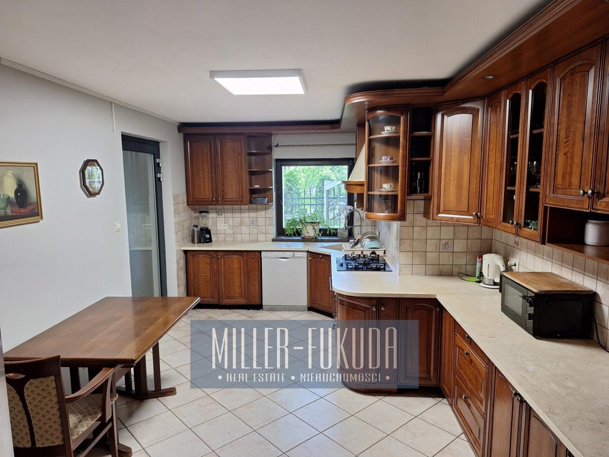 House in Warszawa - Photo 15