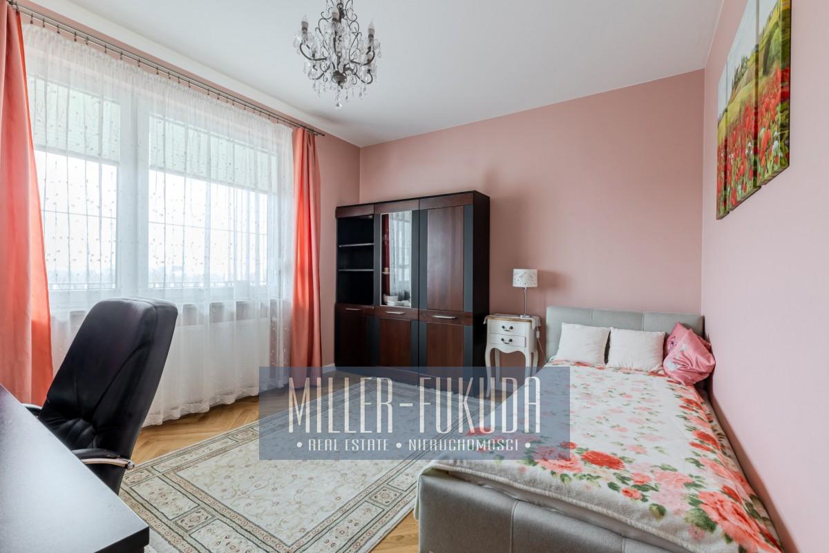 Apartment in Warszawa - Photo 9