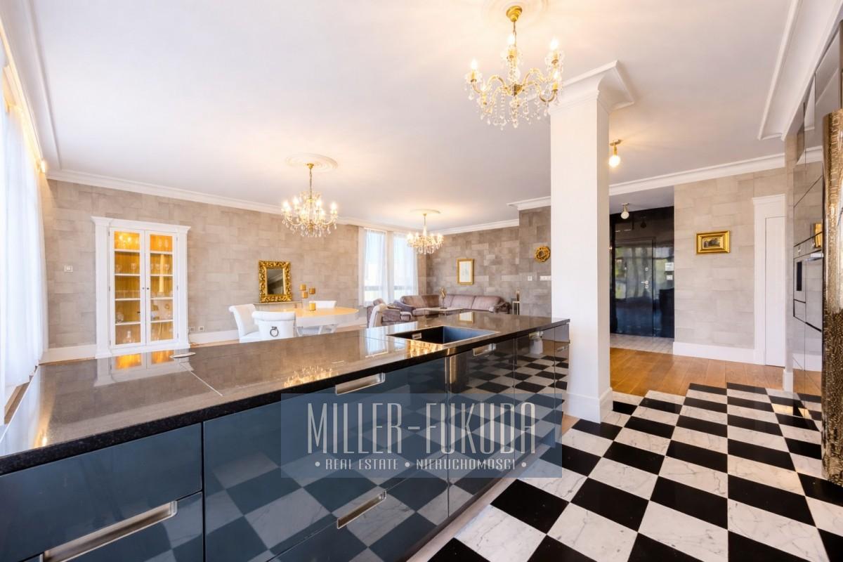 Apartment in Warszawa - Photo 2