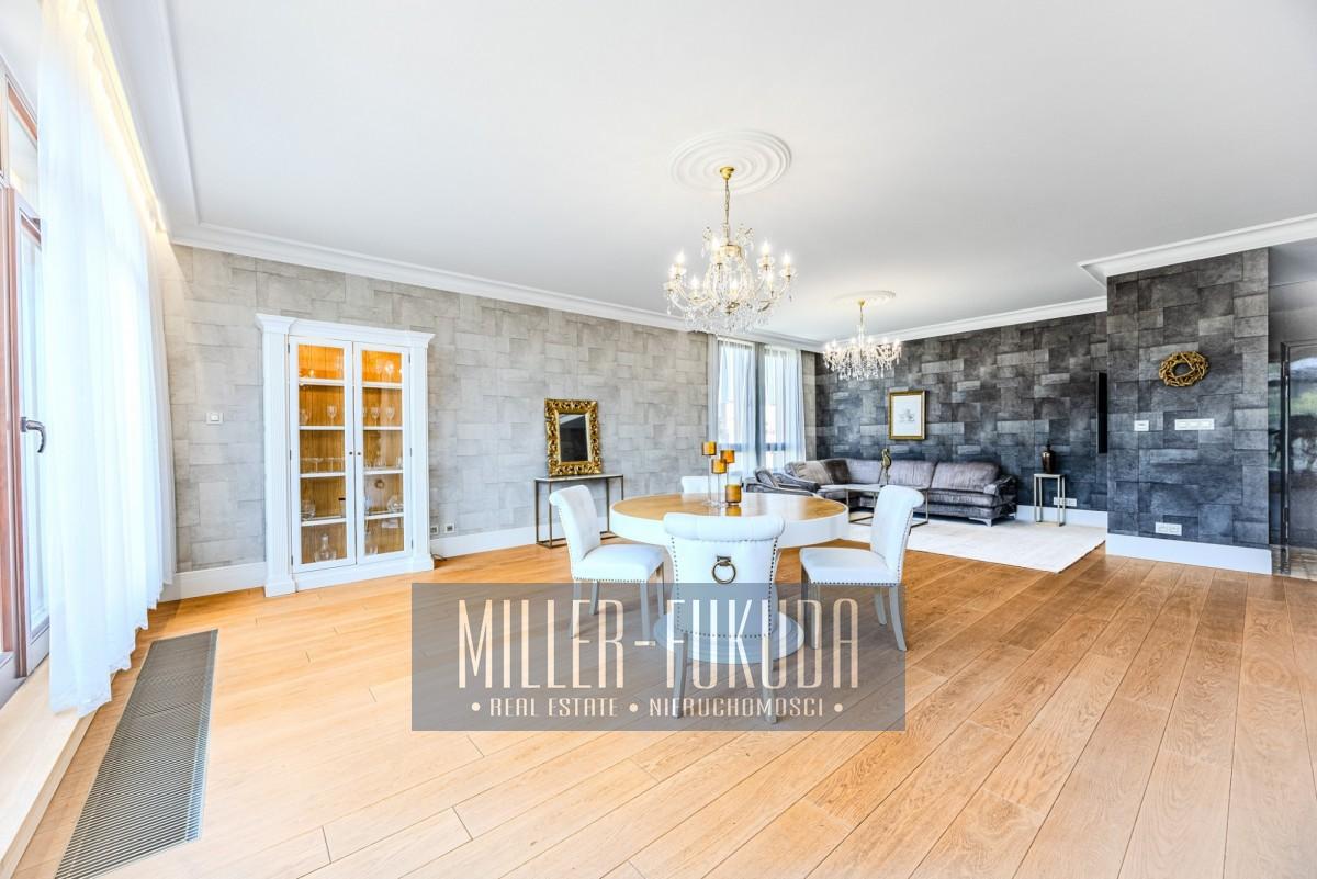 Apartment in Warszawa - Photo 3