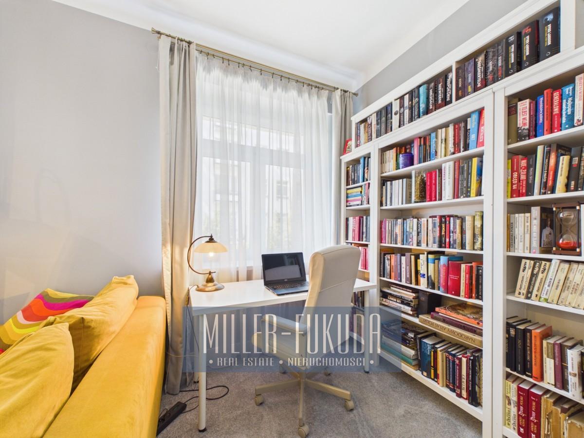 Apartment in Warszawa - Photo 2