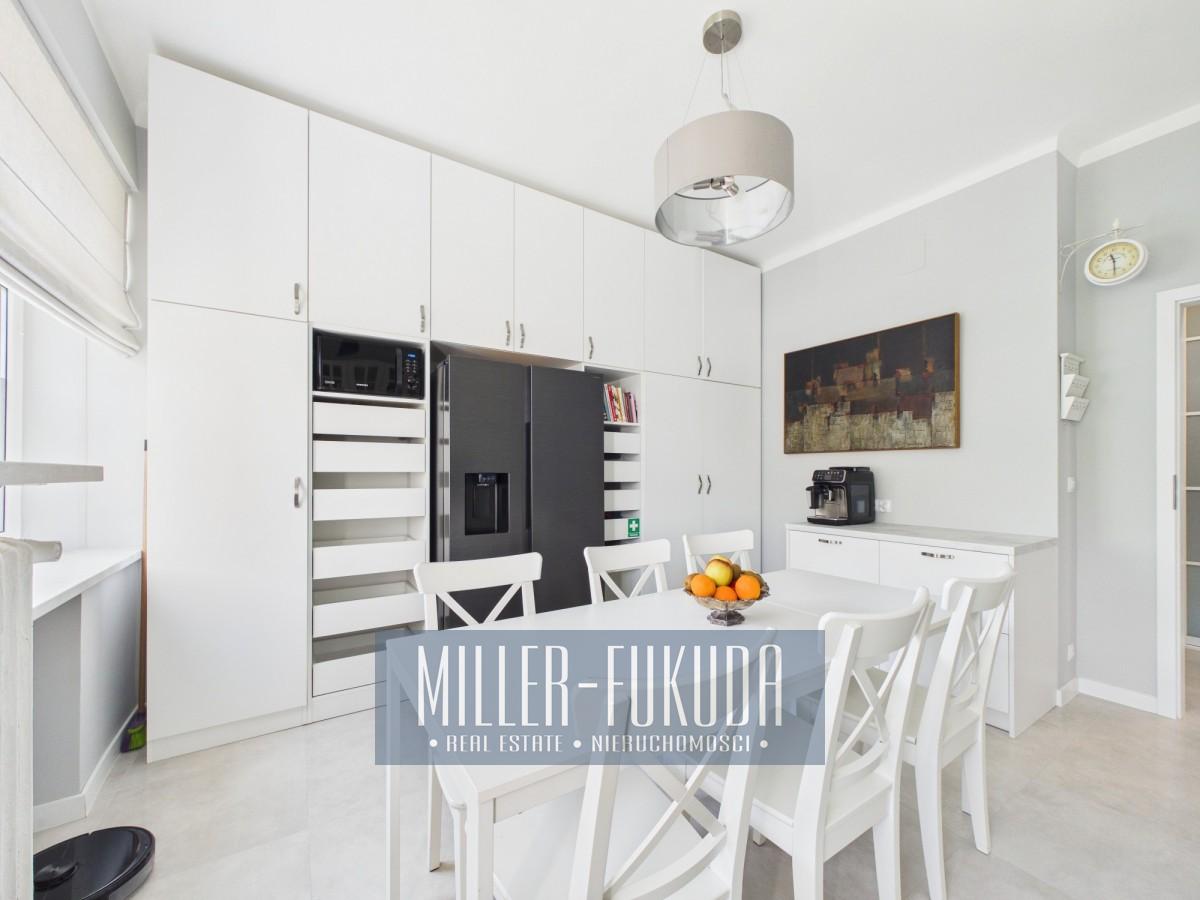 Apartment in Warszawa - Photo 4