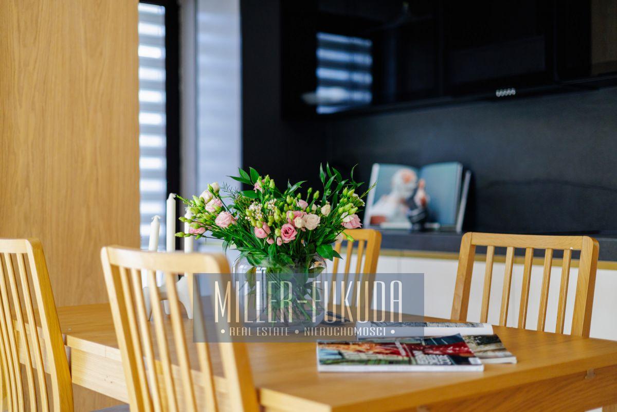 Apartment in Warszawa - Photo 2