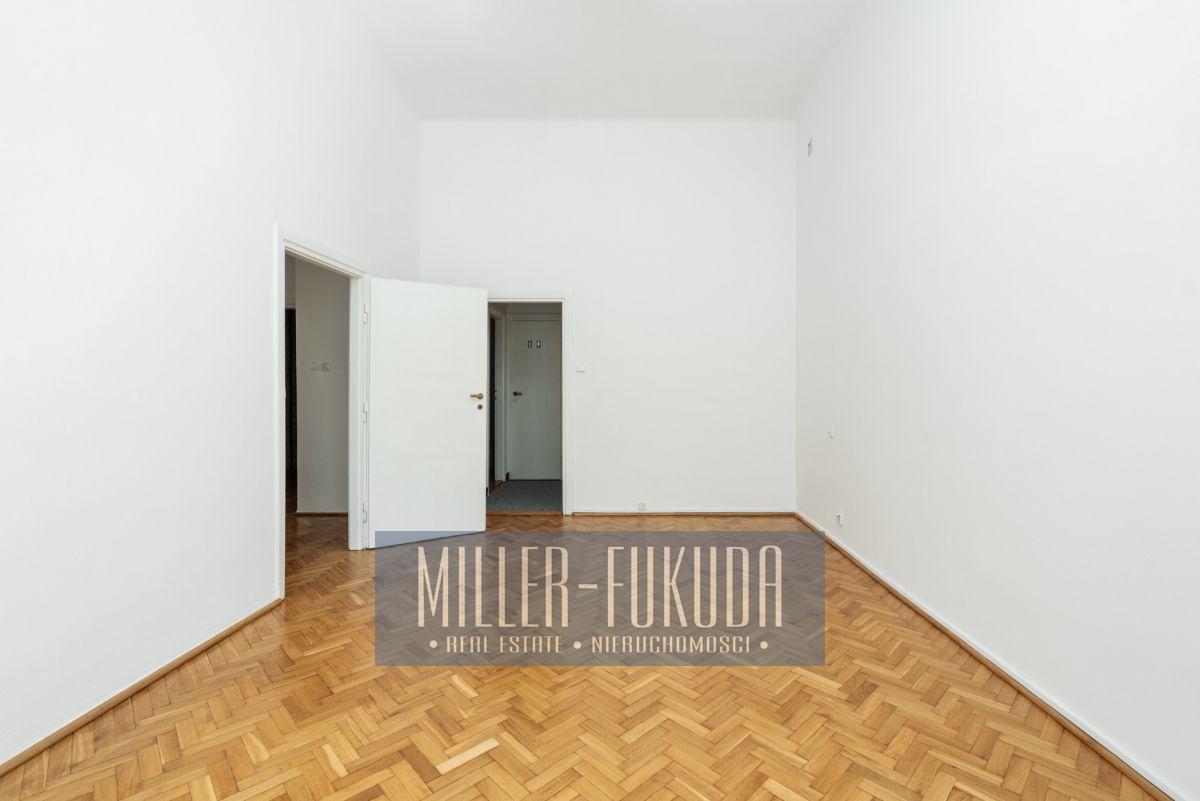 Apartment in Warszawa - Photo 11