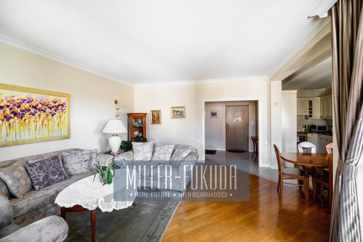 Apartment in Warszawa - Photo 2