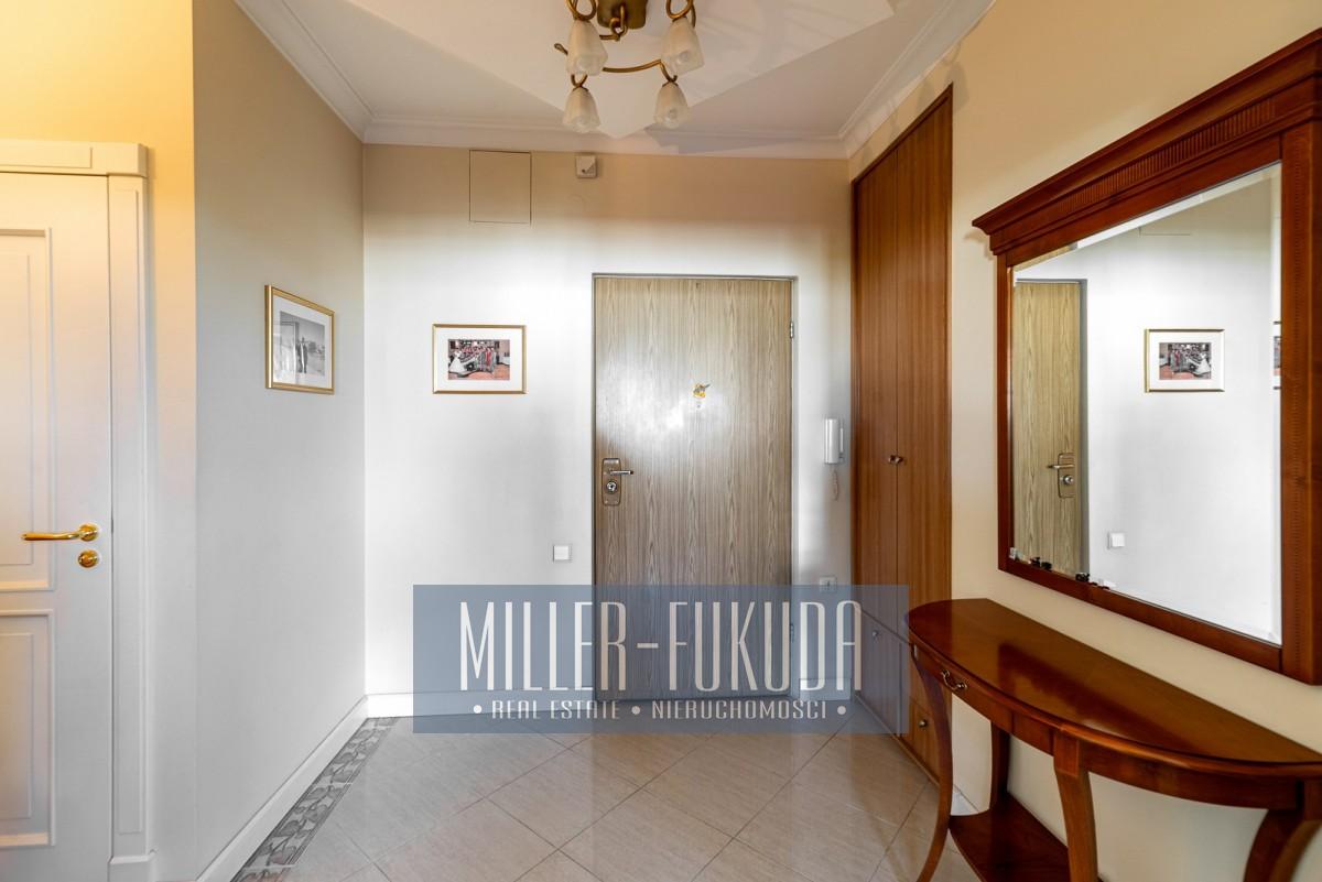 Apartment in Warszawa - Photo 6