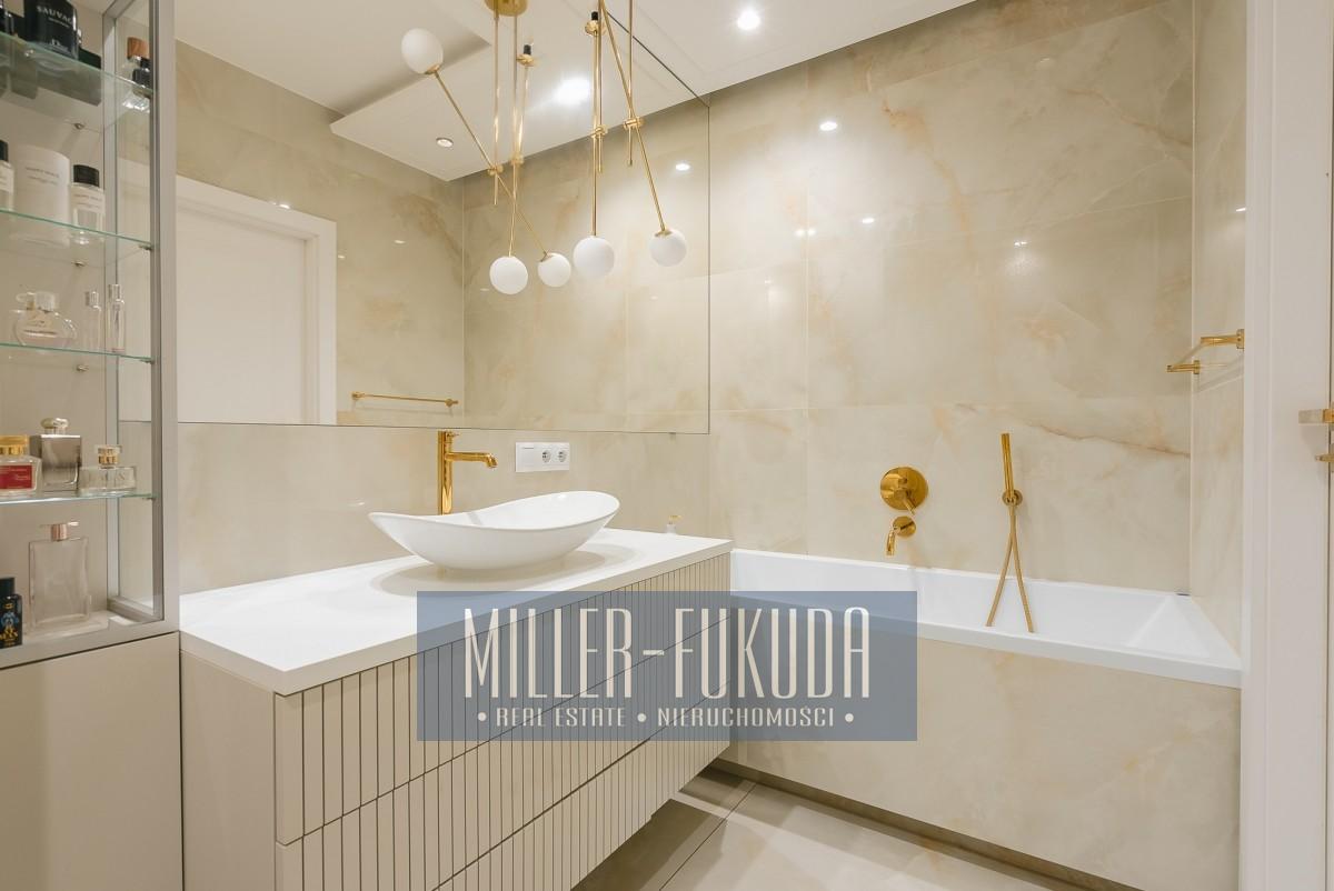 Apartment in Warszawa - Photo 8
