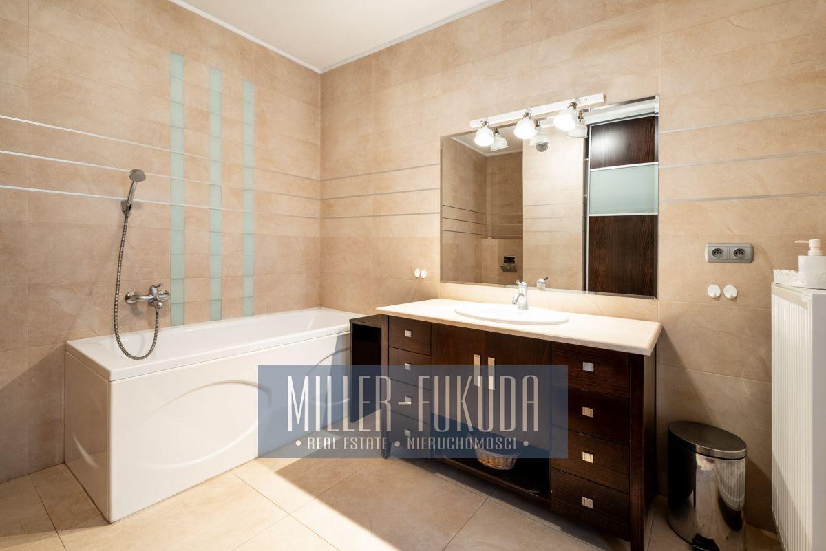 Apartment in Warszawa - Photo 8