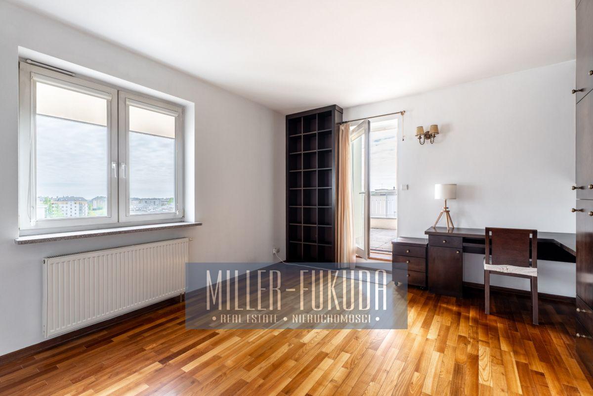 Apartment in Warszawa - Photo 9