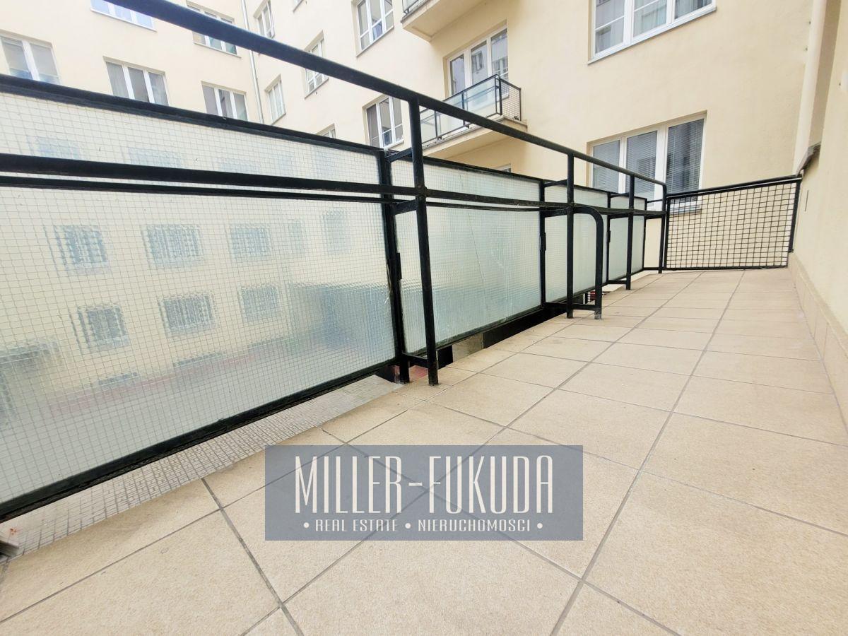 Apartment in Warszawa - Photo 6