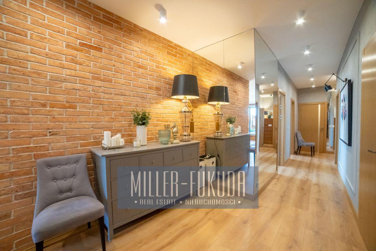 Apartment in Warszawa - Photo 9