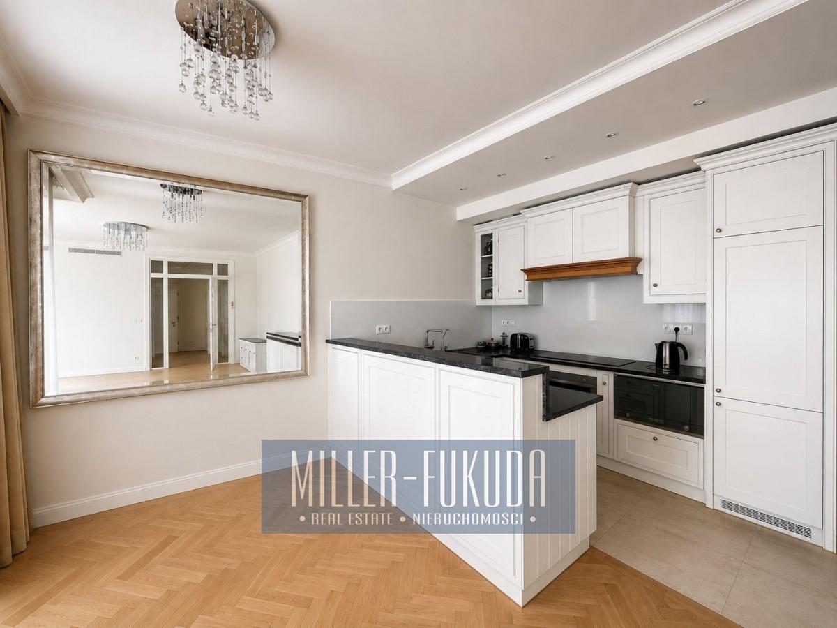 Apartment in Warszawa - Photo 2