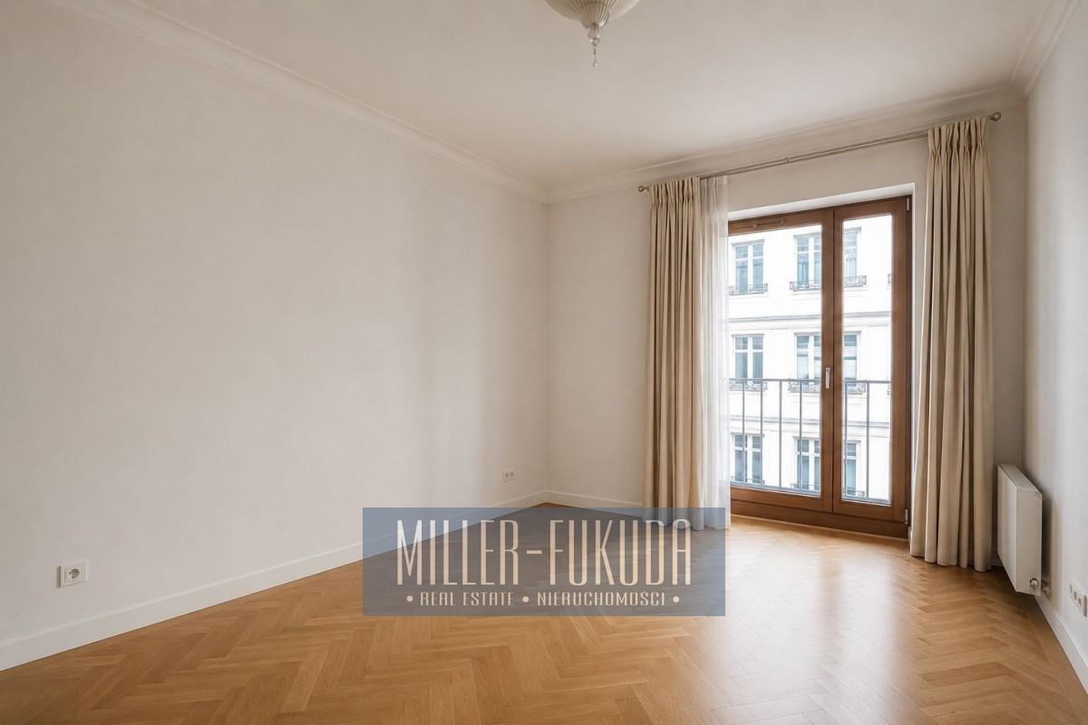 Apartment in Warszawa - Photo 4