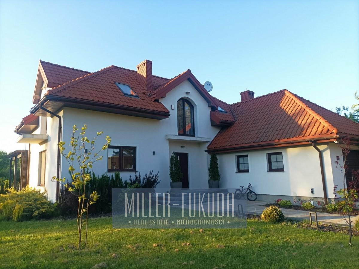 House in Konstancin-Jeziorna - Photo 2