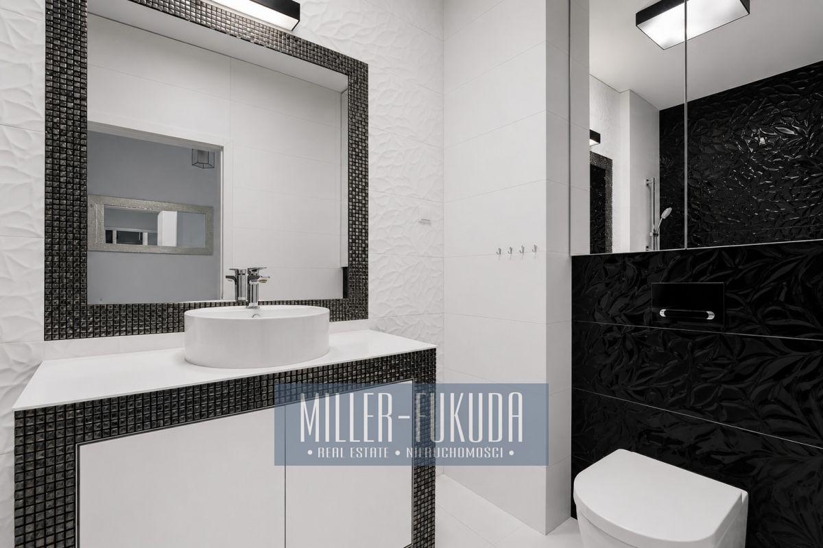Apartment in Warszawa - Photo 12