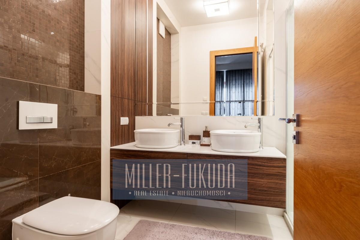 Apartment in Warszawa - Photo 9