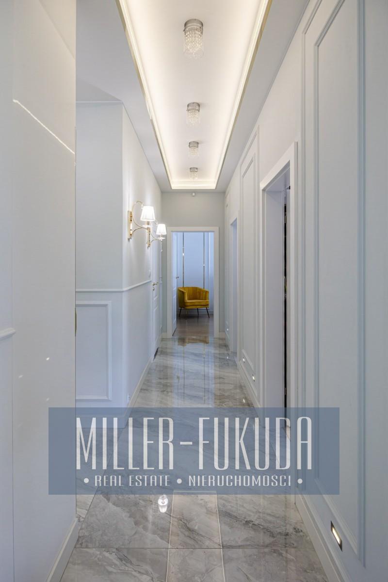 Apartment in Warszawa - Photo 19