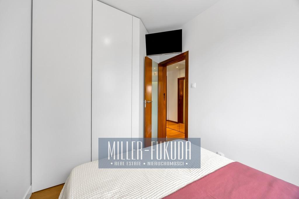 Apartment in Warszawa - Photo 9