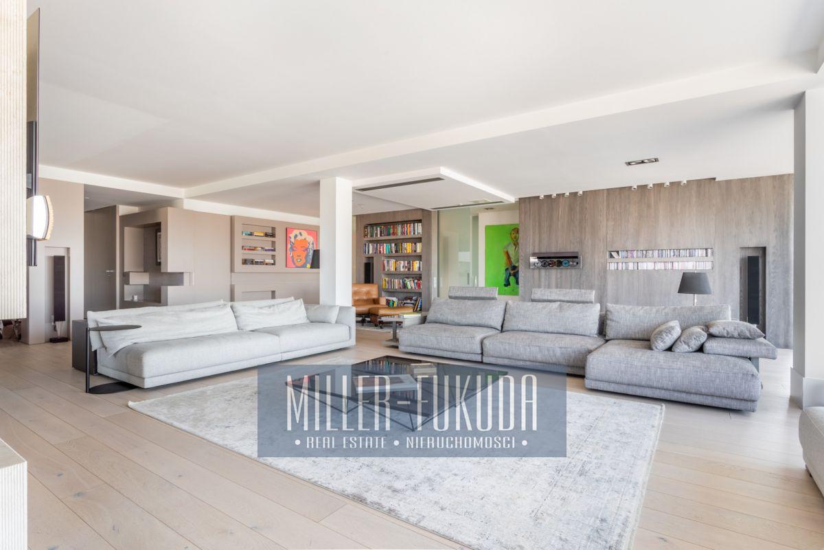 Apartment in Warszawa - Photo 4