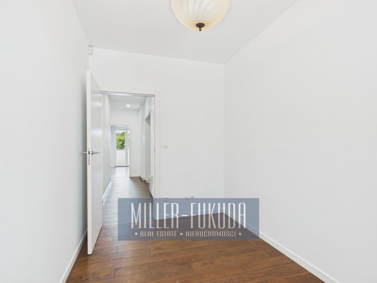 Apartment in Warszawa - Photo 8