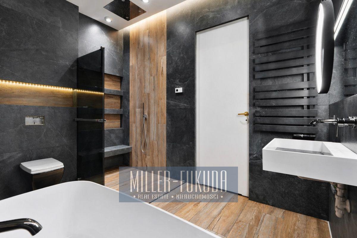 Apartment in Warszawa - Photo 9