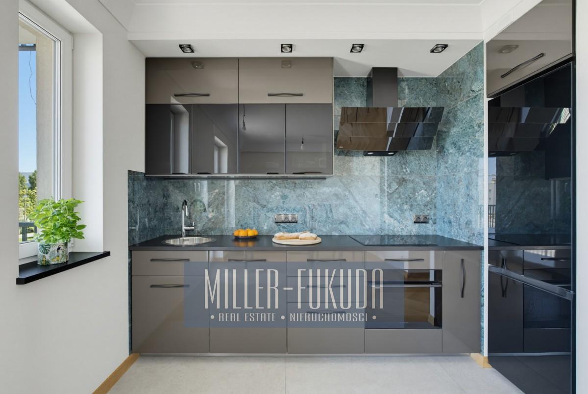 Apartment in Warszawa - Photo 9