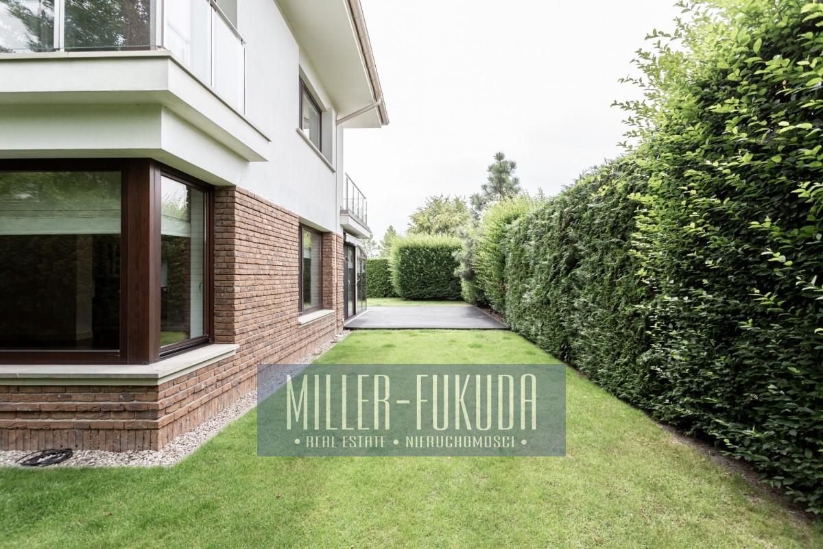 House in Konstancin-Jeziorna - Photo 11