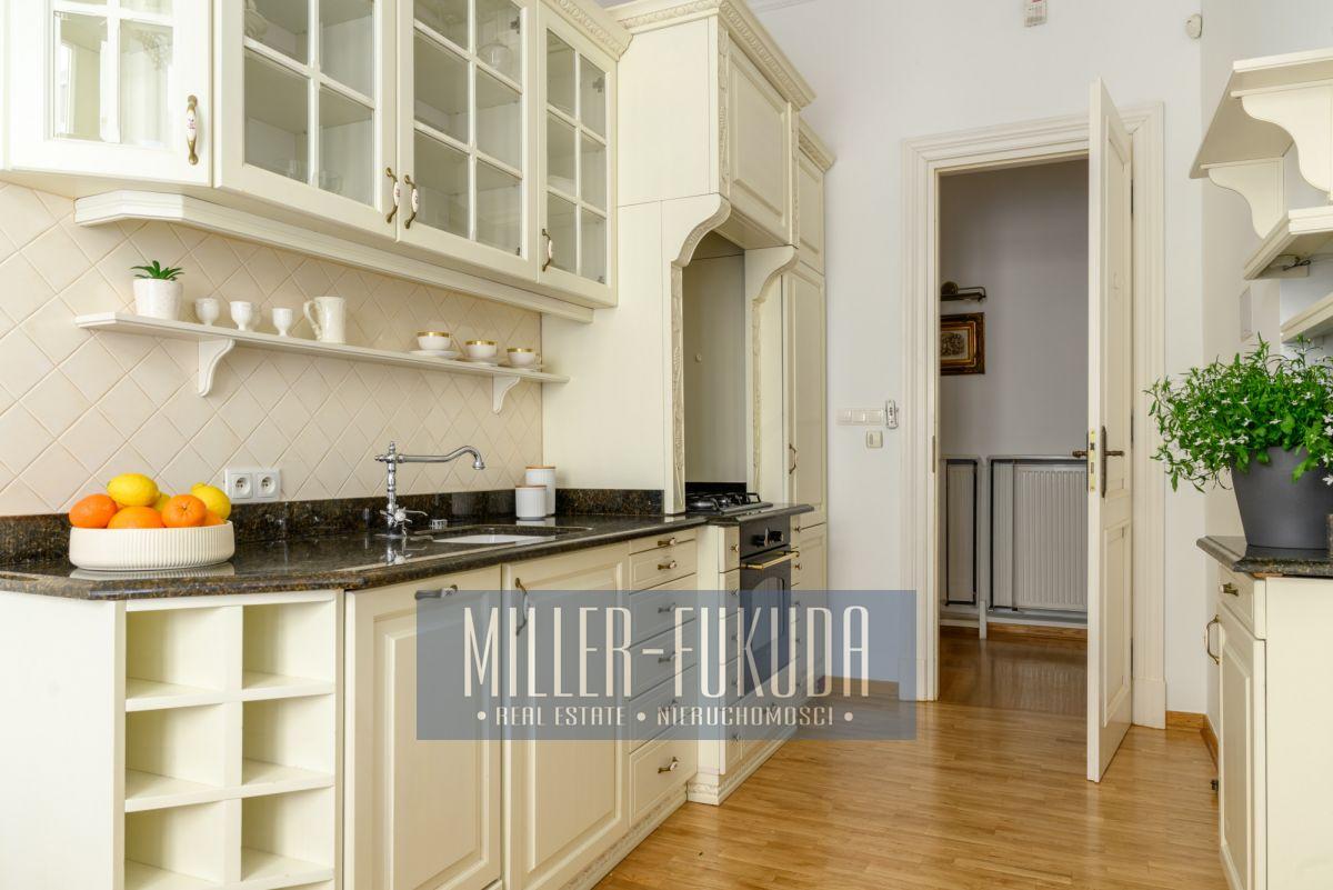 Apartment in Warszawa - Photo 10