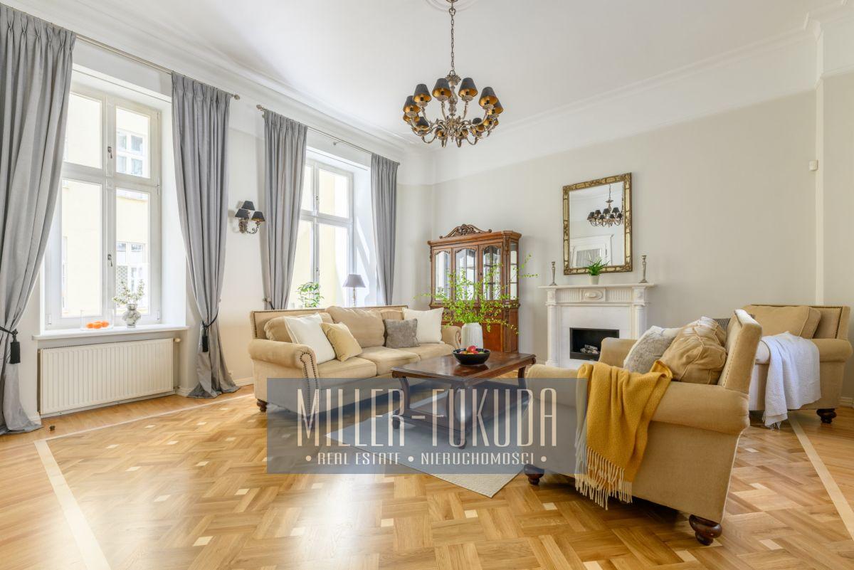 Apartment in Warszawa - Photo 2