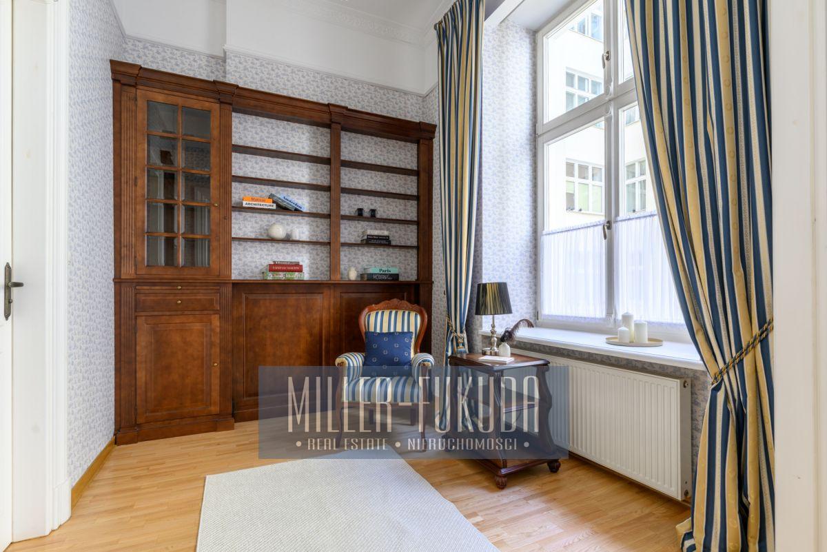 Apartment in Warszawa - Photo 4