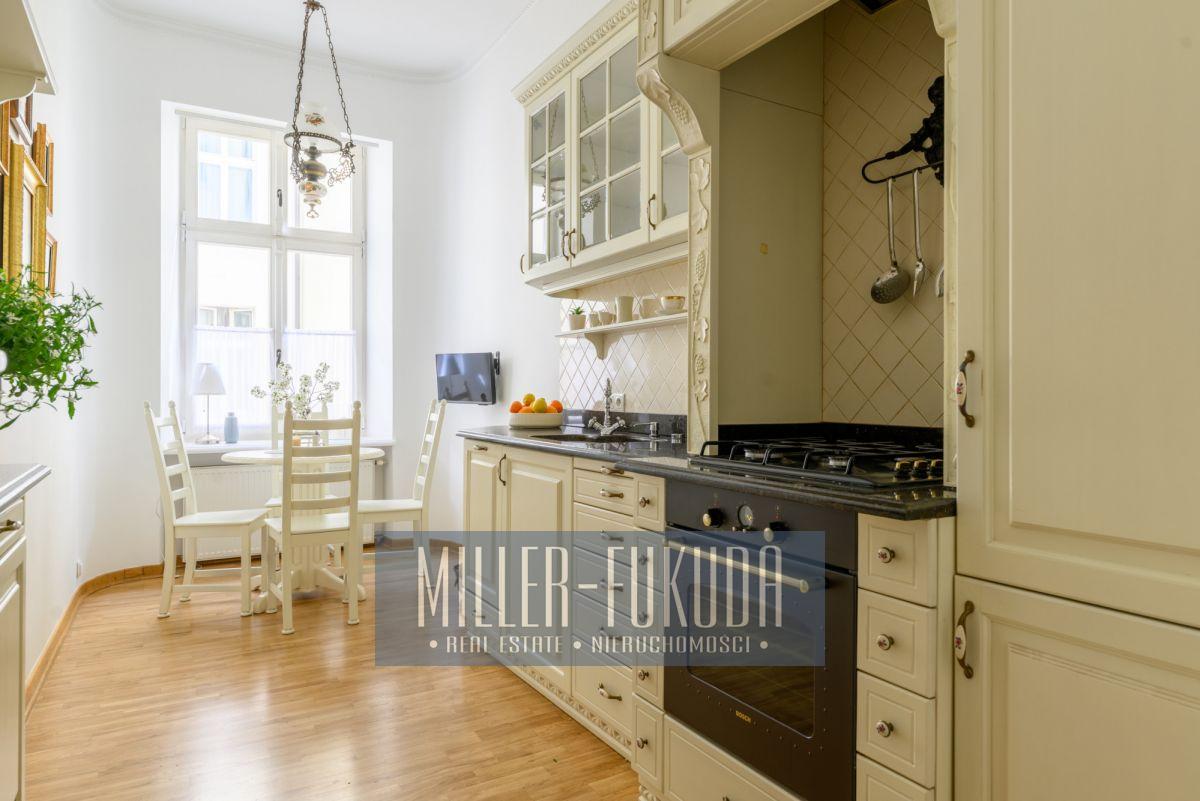 Apartment in Warszawa - Photo 5