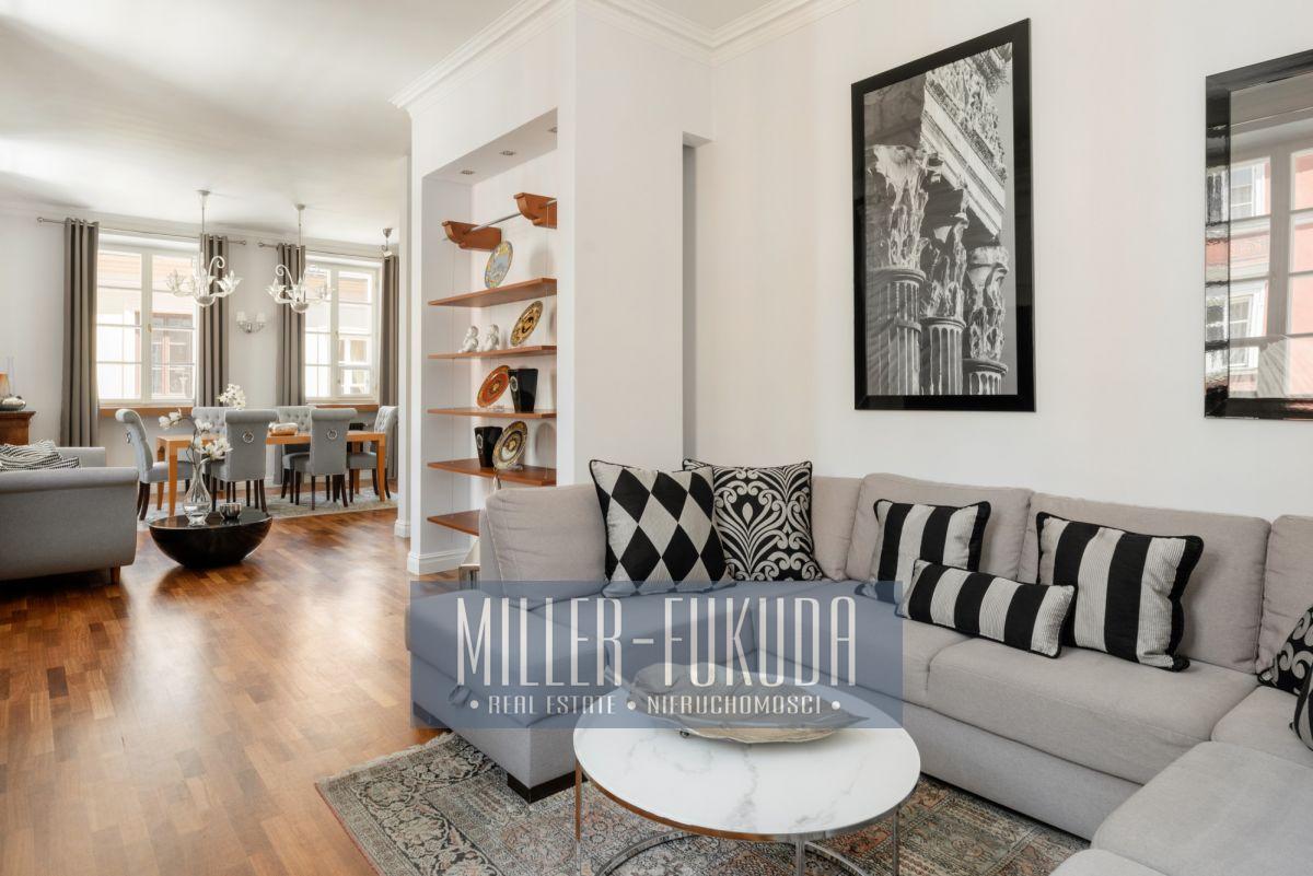 Apartment in Warszawa - Photo 6